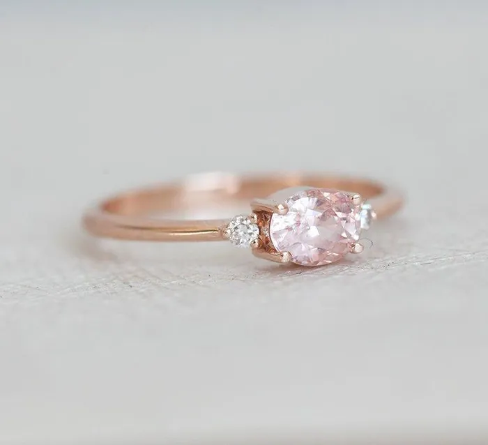 Rings Capucinne Keya Peach Sapphire Diamond Ring