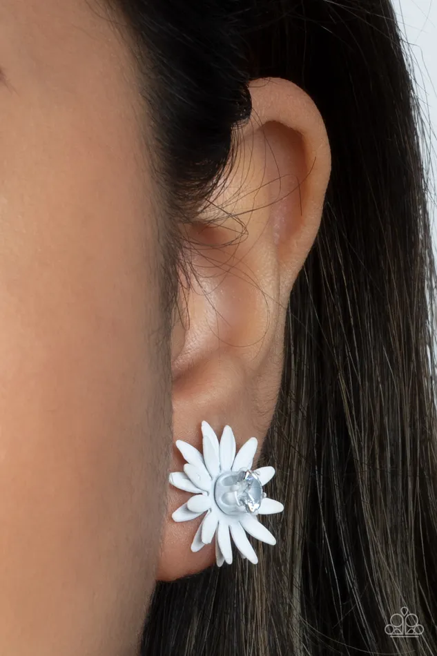 All Eyes On U Jewelry Paparazzi Accessories Sunshiny DAISy White Paparazzi Earrings Earrings
