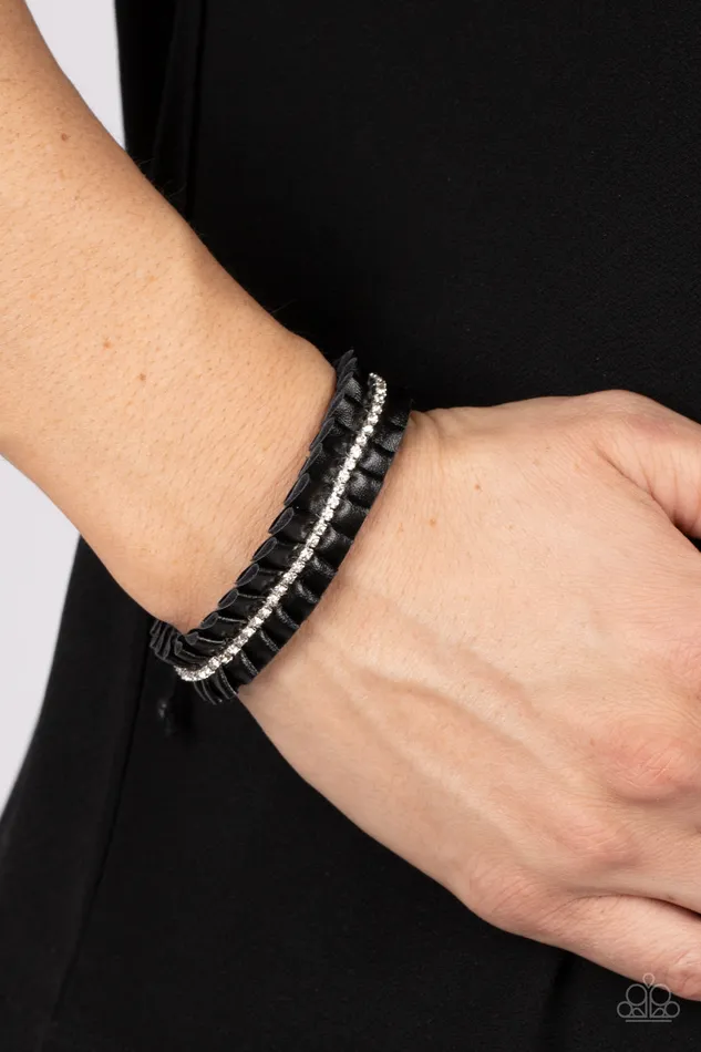 Bracelets All Eyes On U Jewelry Paparazzi Accessories Pretty Pretty PLEATS Black Paparazzi Bracelet