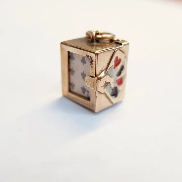 aliceeden Charm Necklaces Vintage 9ct Gold Opening Deck of Cards Charm