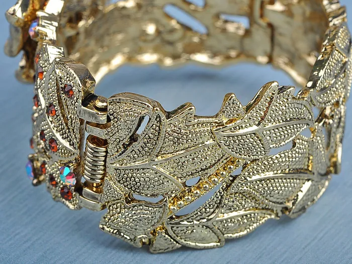 Topaz Iridescent Color Swallowtail Butterfly Insect Cuff Bangle Bracelet Alilang Bracelets